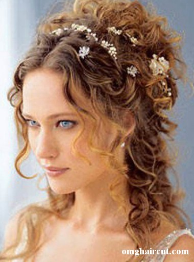 prom hairstyles 2011 for long hair half up. Half up half down prom