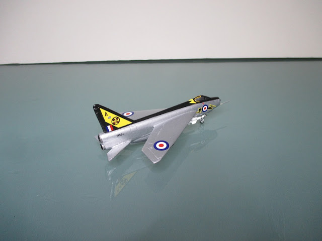 1/144 English Electric Bac Lightning F.1A diecast metal aircraft miniature