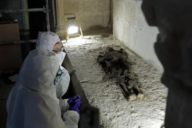 Ανθρώπινα λείψανα βρέθηκαν στο Βασιλικό Μοναστήρι του Santes Creus. [Credit: Υπουργείο Πολιτισμού της Καταλονίας]