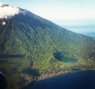 7 Obyek Wisata Populer Di Maluku Utara