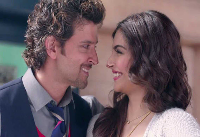 Sonam Kapoor & Hrithik Roshan Couple Wallpaper Download