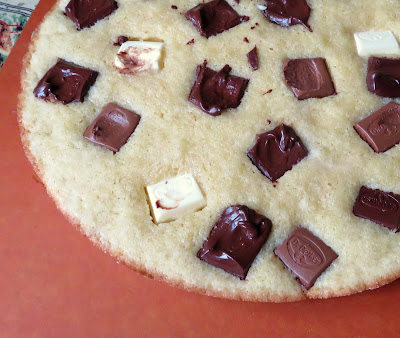 Chunky Chocolate Cookie In a Pan