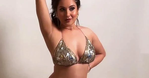 puja banerjee cleavage busty curvy bengali indian actress