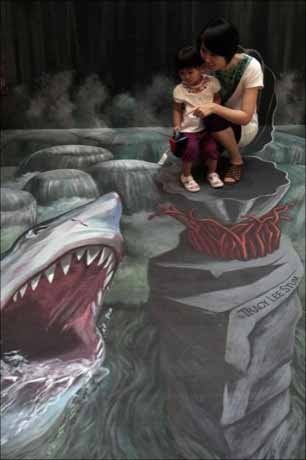 Beautiful 3D illusion pavement art - 05