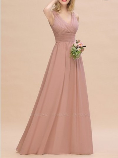 Elegant V-Neck Ruffles Bridesmaid Dress– Price: US$ 99.00