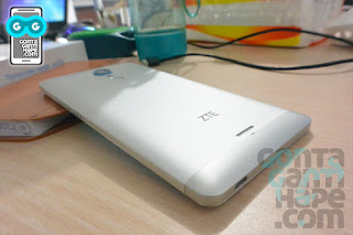 ZTE Blade A711 - tampak belakang