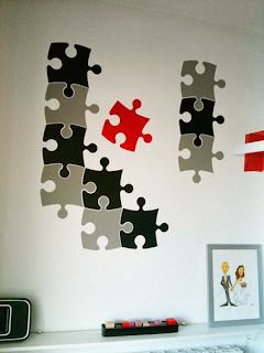 Decorate with pieces of puzzle