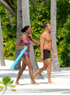 Naomi Campbell bikini pictures