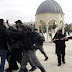 Hamas, Müslümanları Mescidi Aksa'yı savunmaya çağırdı