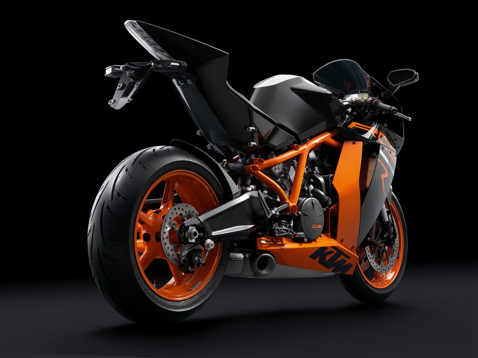 2011 KTM 1190 RC8R Photo Gallery Desktop Wallpaper