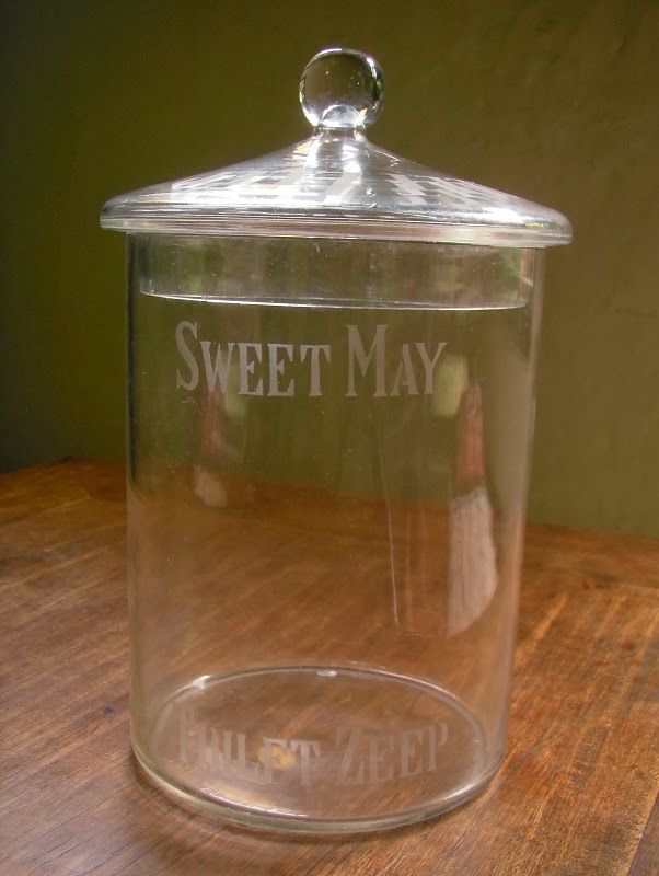 PATINA ANTIK: DISPLAY GLASS JAR "SWEET MAY" TOILET SOAP