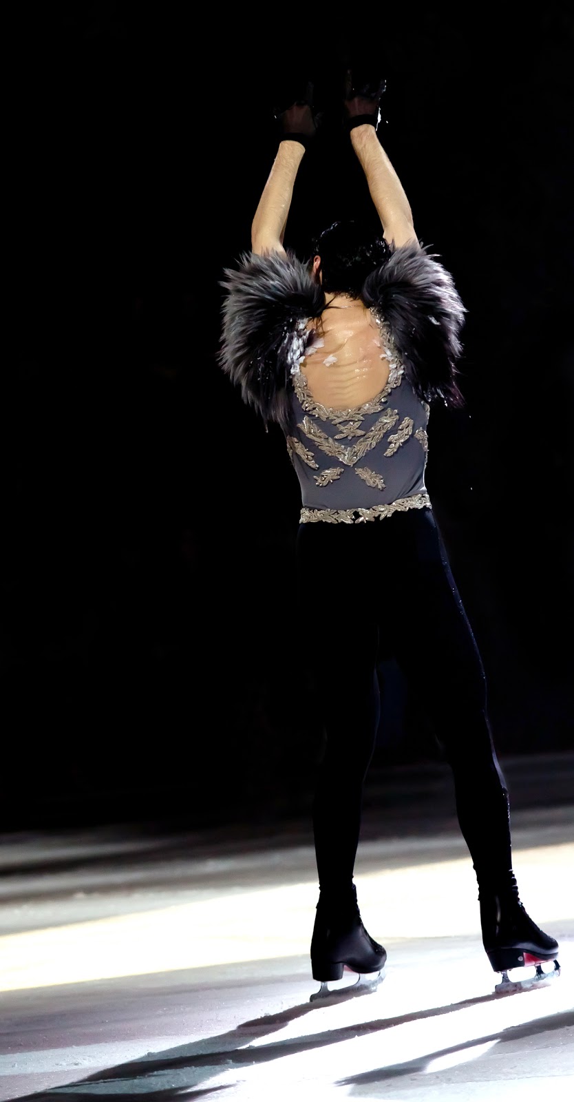 Johnny Weir. Photo © David Ingogly @ Binky's Johnny Weir Blog.