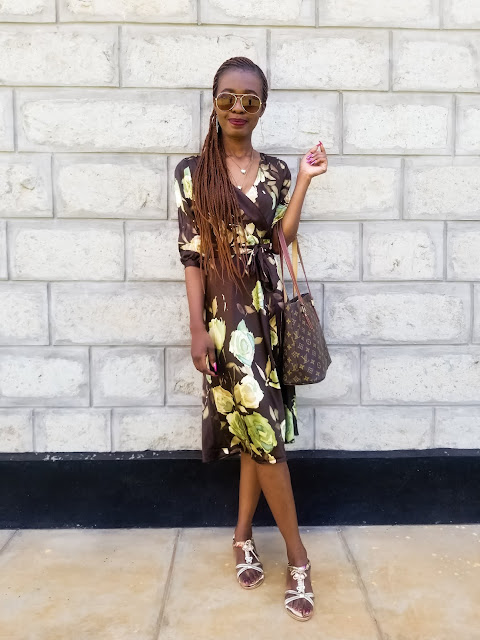 How To Wear A Silk Dress Effortlessly For The Day