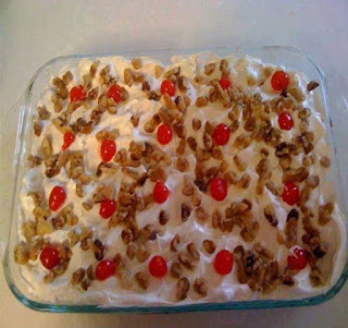 Easy made Banana Split Cake