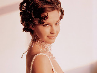 Free non watermarked wallpapers of Ashley Judd at Fullwalls.blogspot.com