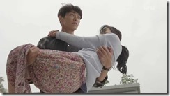 The.Man.Living.in.Our.House.E01.161024.HDTV.H265.720p-SS.mkv_20161030_141805.302_thumb