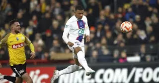 Mbappe marque 5 buts pour le Paris Saint-Germain en Coupe de France