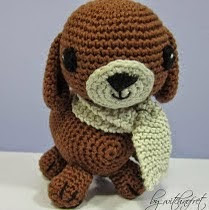 http://translate.google.es/translate?hl=es&sl=auto&tl=es&u=http%3A%2F%2Fwitchnofret-handcraft.blogspot.com.es%2F2012%2F10%2Ftoby-crochet-dog-with-free-pattern.html