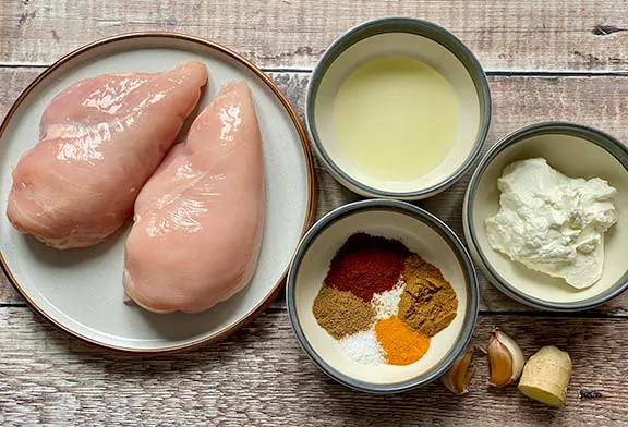 Butter chicken ingredients.