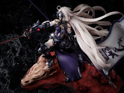 Jeanne D'Arc Alter 1/7 de Fate / Grand Order, Licorne.