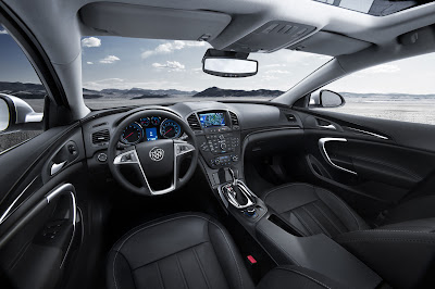 2013 Buick Regal Interior