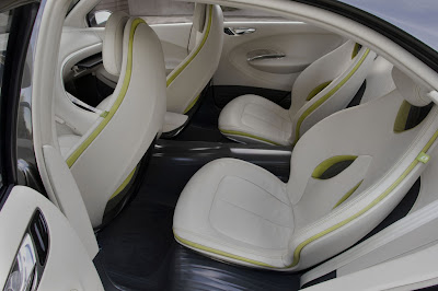 Chrysler 200C EV Concept