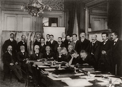 Asistentes al primer congreso Solvay de 1911