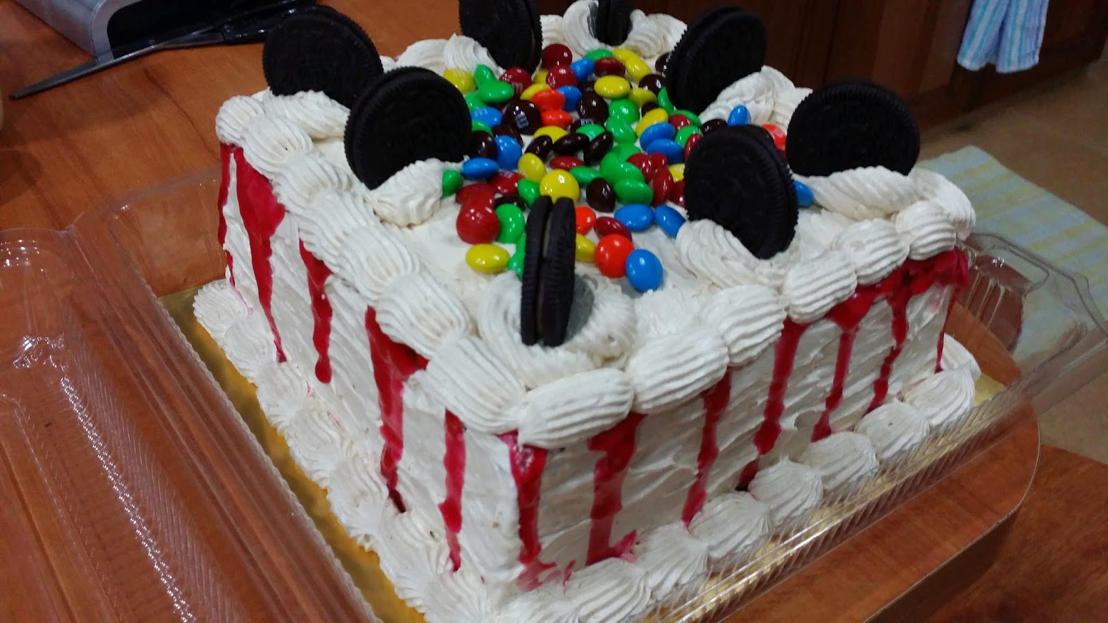 ZULFAZA LOVES COOKING: Kek oreo untuk besday