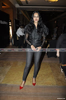Deepika and Malaika sizzle at Blackberry Torch launch celebrations