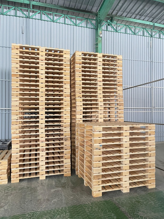3 lý do các doanh nghiệp sản xuất nên sử dụng Pallet gỗ 3