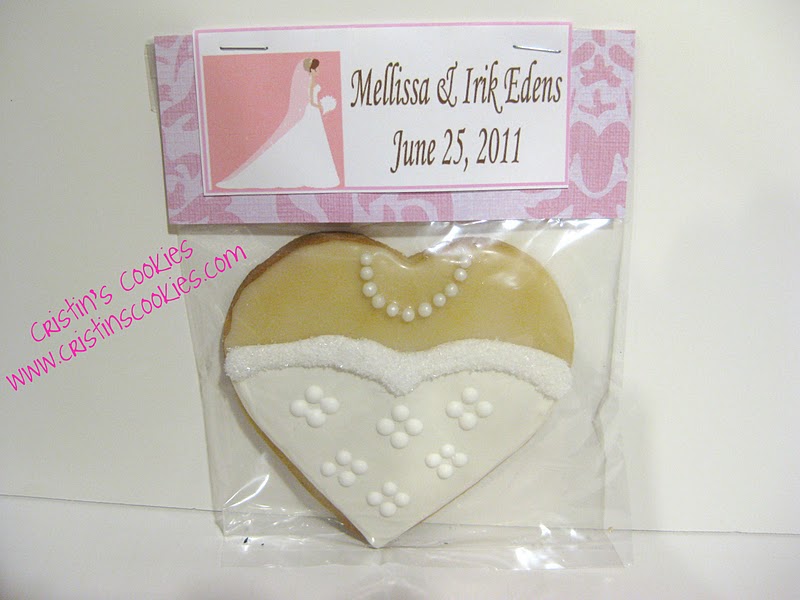 Wedding dress using a heart cookie cutter This clipart was from 
