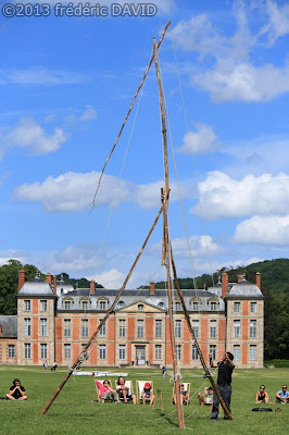 spectacle insolite construction air Cie arrangement provisoire jordi gali Chamarande