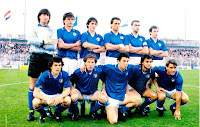 SELECCIÓN DE ITALIA - Temporada 1987-88 - Walter Zenga, Paolo Maldini, Fernando De Napoli, Riccardo Ferri, Giuseppe Bergomi y Luigi De Agostini; Roberto Donadoni,  Franco Baresi, Gianluca Vialli, Giuseppe Giannini y Roberto Mancini - LUXEMBURGO 0 ITALIA 3 (Ferri, Bergomi y De Agostini) - 27/04/1988 - Partido amistoso - Luxemburgo, estadio Municipal