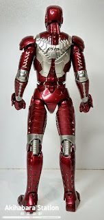 S.H.Figuarts Iron Man Mk V + Hall of Armor - Tamashii Nations