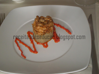 Puré de Lentilhas com Frango grelhado e pimentos confitados