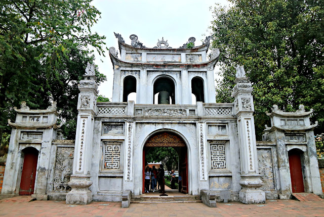 From Getting Ripped off in Hanoi to Struggling to Change Money and Almost Losing my Passport in Luang Prabang