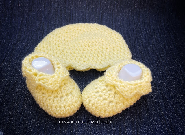 Baby Hat and Booties Crochet Patterns FREE