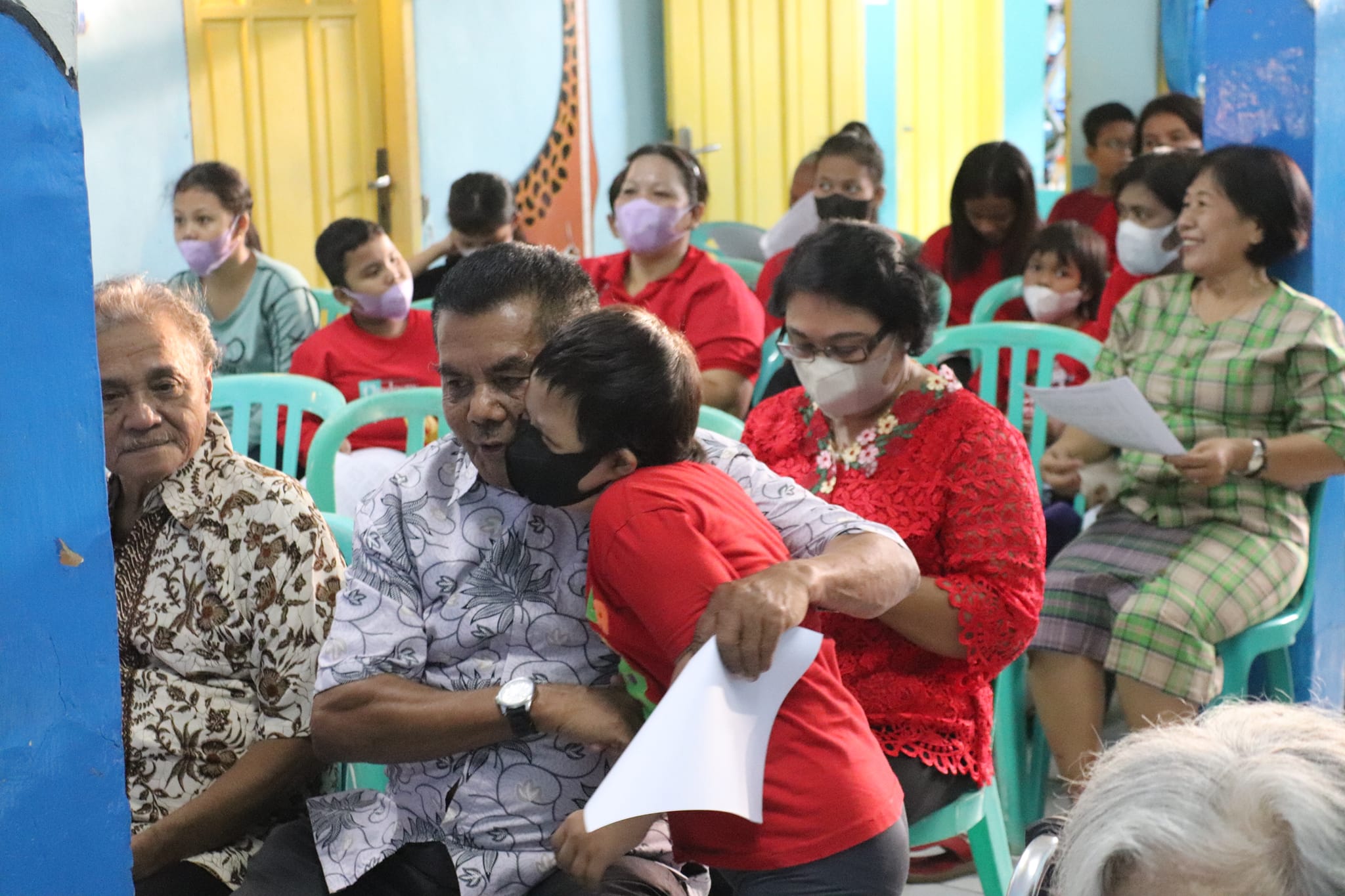 Celengan Peduli Kasih Umat Katolik Lingkungan St. Petrus Volker Tanjung Priok Jakarta Utara