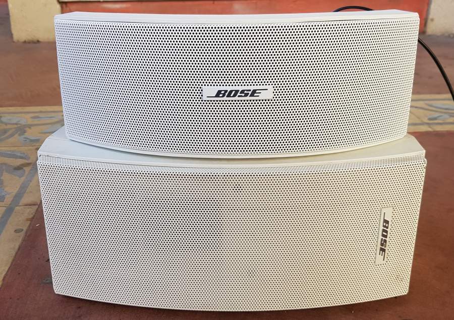 Comparison Bose external speakers