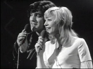 1972 - 25 mars 1972: 17ème Concours Eurovision de la chanson 1972 15+Anne-Marie+GODART+et+Peter+MAC+LANE