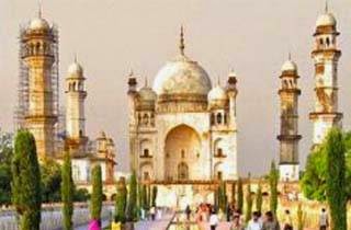 Nasib Malang Bangunan Kembaran Taj Mahal