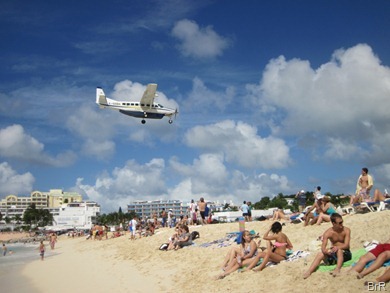 St_Maarten_Landung_Kleinfugzeug