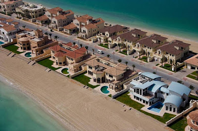 Dubai World and Palm Islands - The World's Largest Land Reclamation Projects