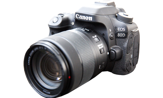 Harga dan Spesifikasi Kamera Canon EOS 80D Terbaru