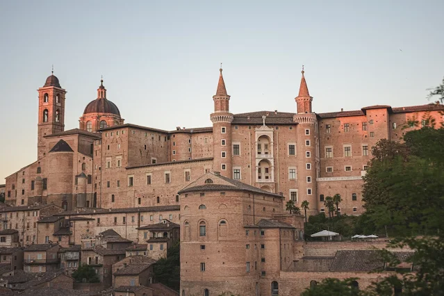 I borghi più belli d'Italia in moto