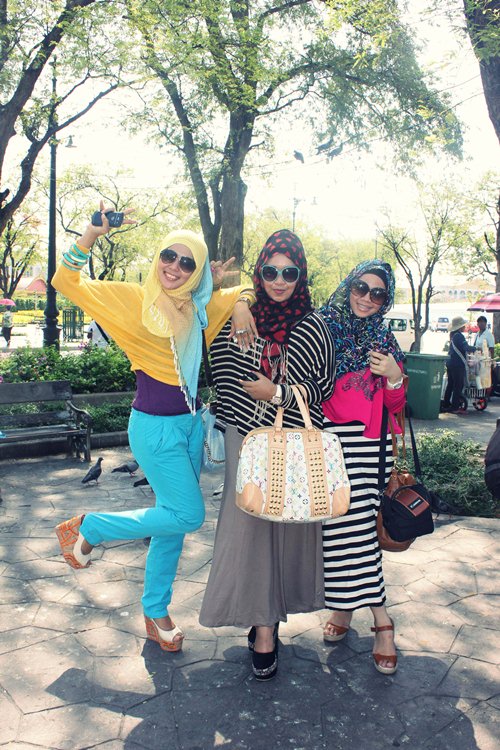 Travelling Tips For Hijaber  Fashion Hijabers Plus Love