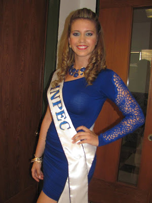 Señorita Impec 2013