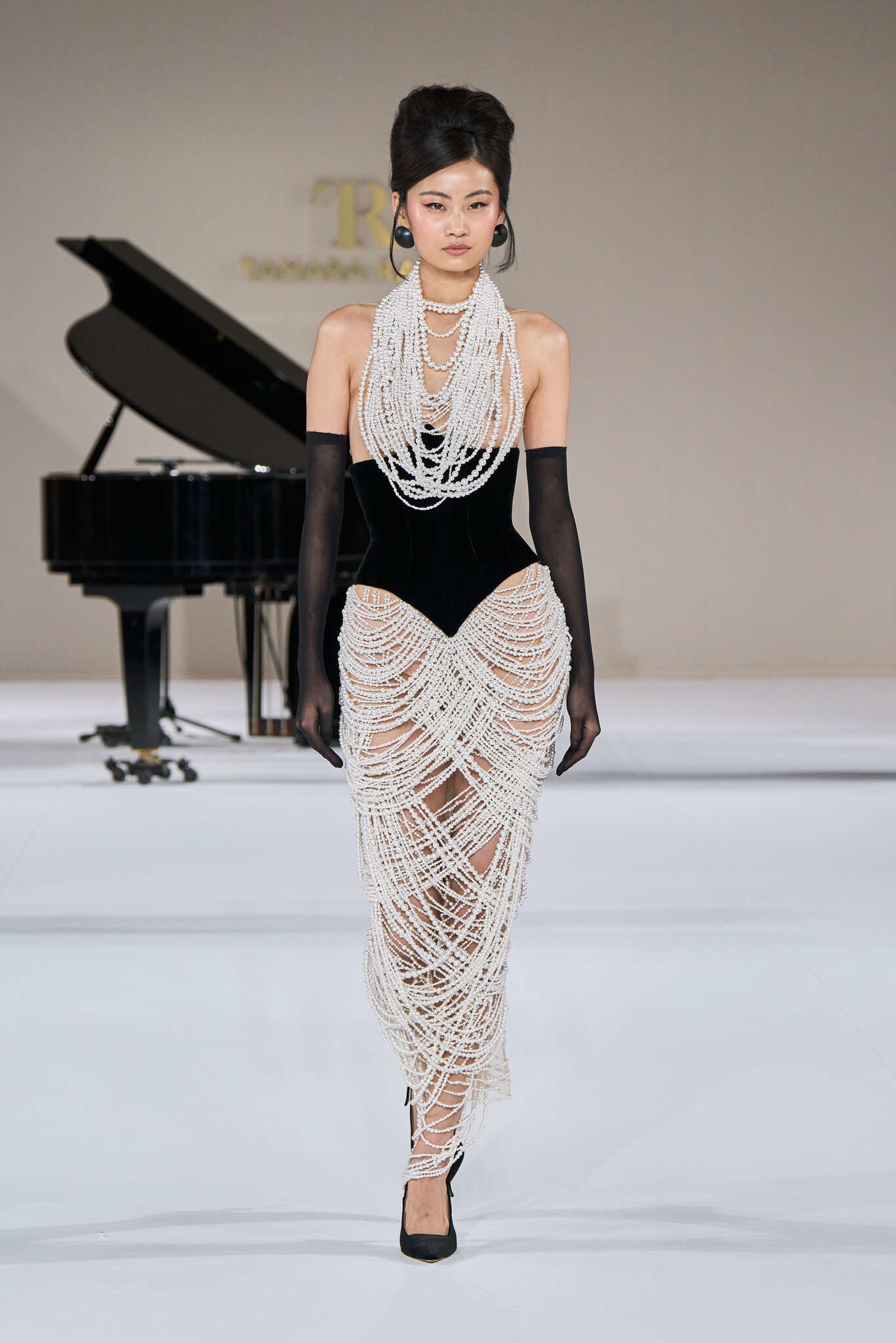 Tamara Ralph Spring Summer 2025 Haute Couture Fashion Show