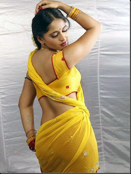 anushka_03