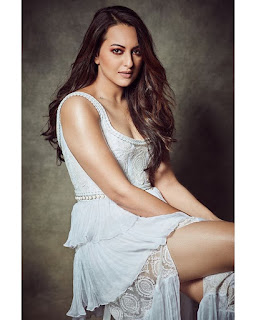 100+ Best Sonakshi Sinha Wallpapers, Images, Pictures, Pics 2020